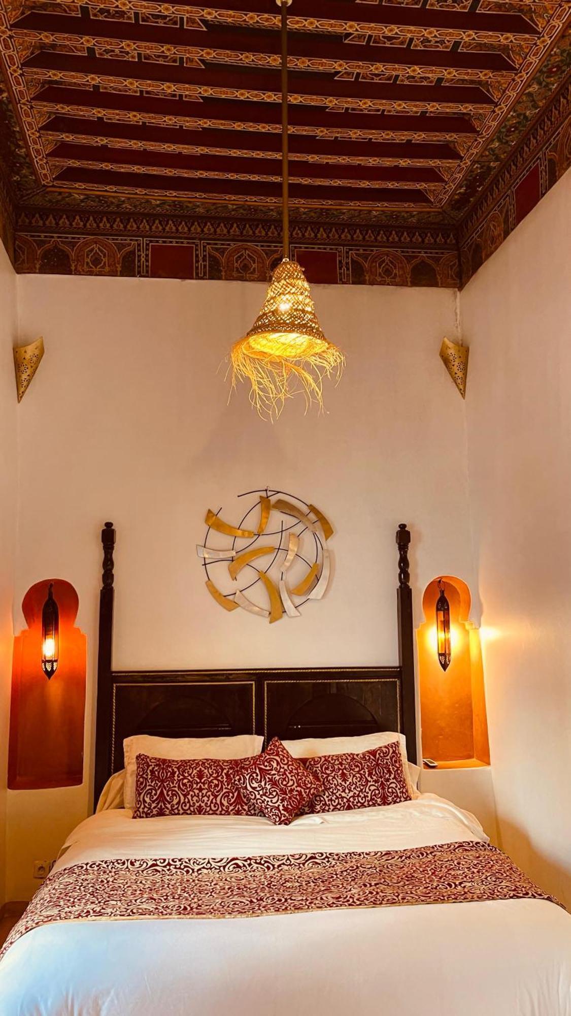 Riad le dromadaire bleu by Weekome Marrakesh Extérieur photo