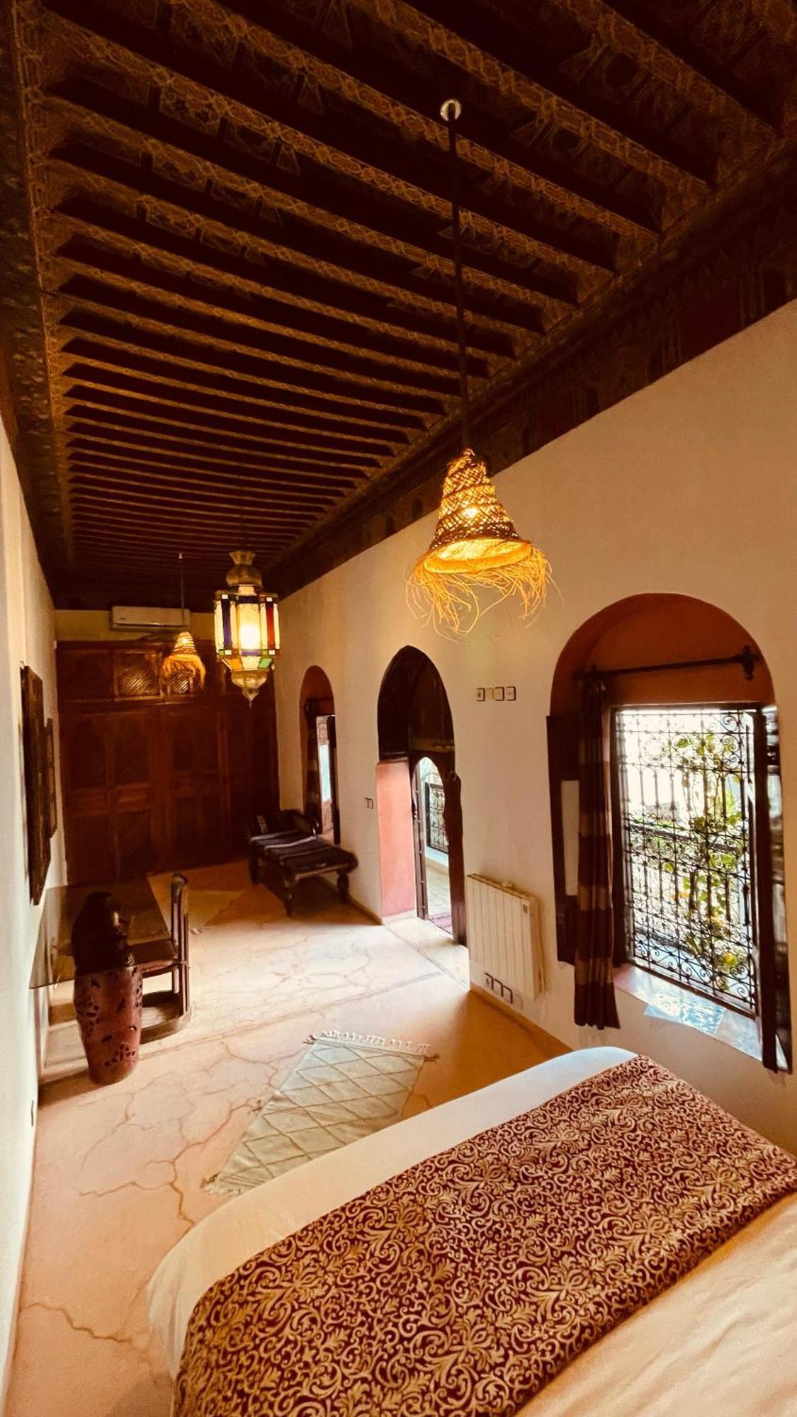 Riad le dromadaire bleu by Weekome Marrakesh Extérieur photo
