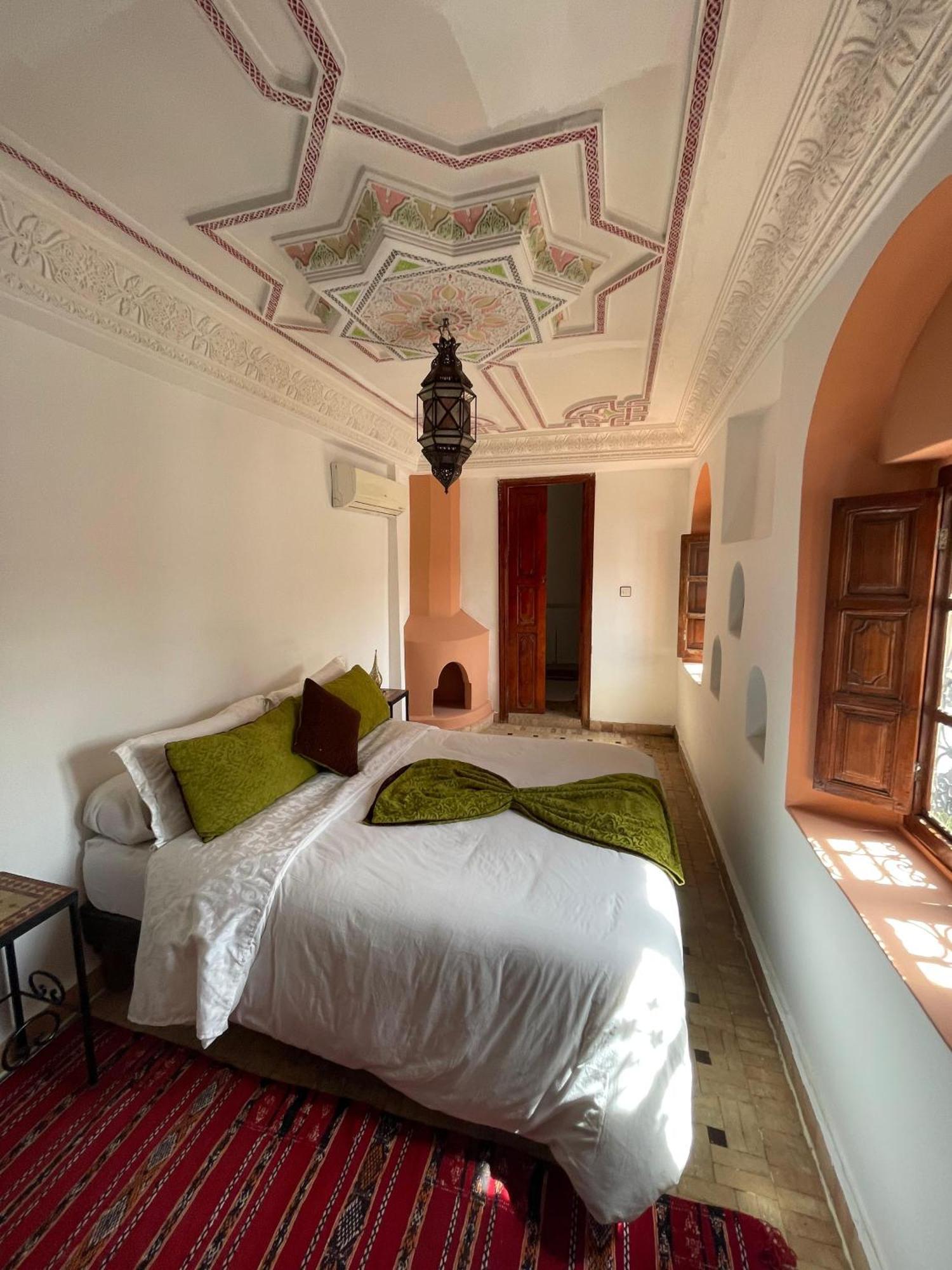 Riad le dromadaire bleu by Weekome Marrakesh Extérieur photo