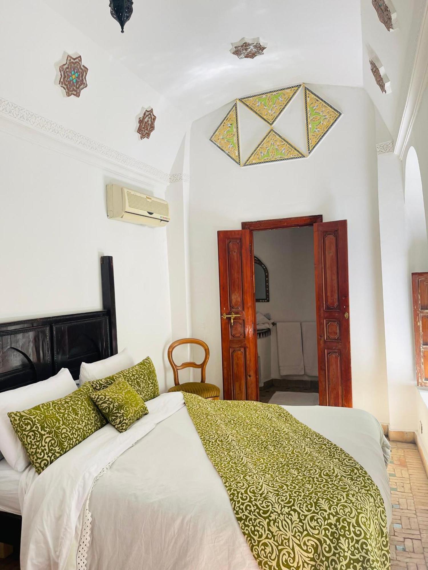 Riad le dromadaire bleu by Weekome Marrakesh Extérieur photo